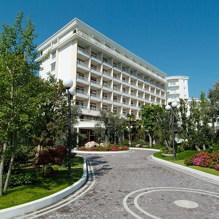 Hotel La Residence & Idrokinesis Abano Terme Bagian luar foto