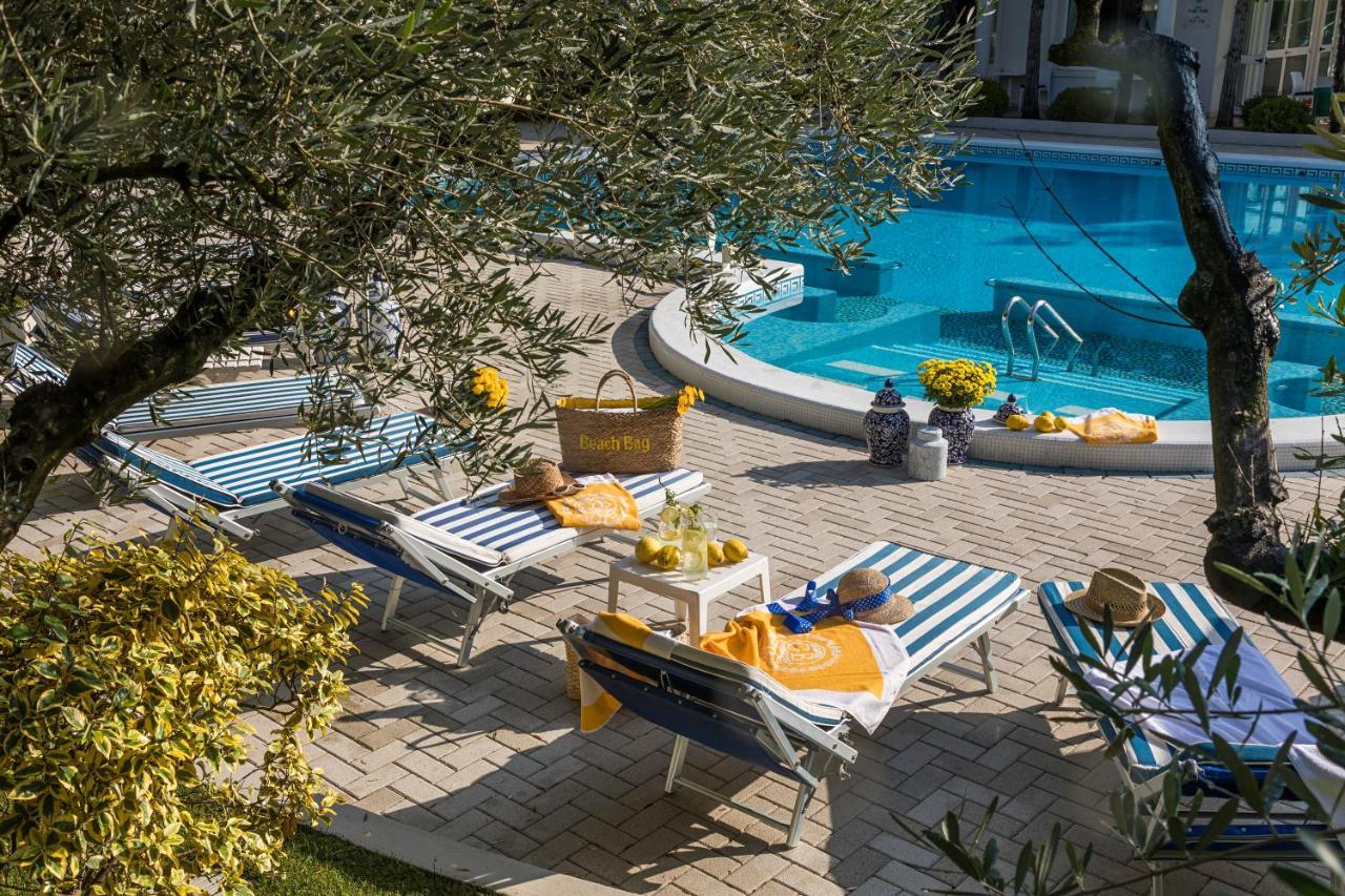 Hotel La Residence & Idrokinesis Abano Terme Bagian luar foto