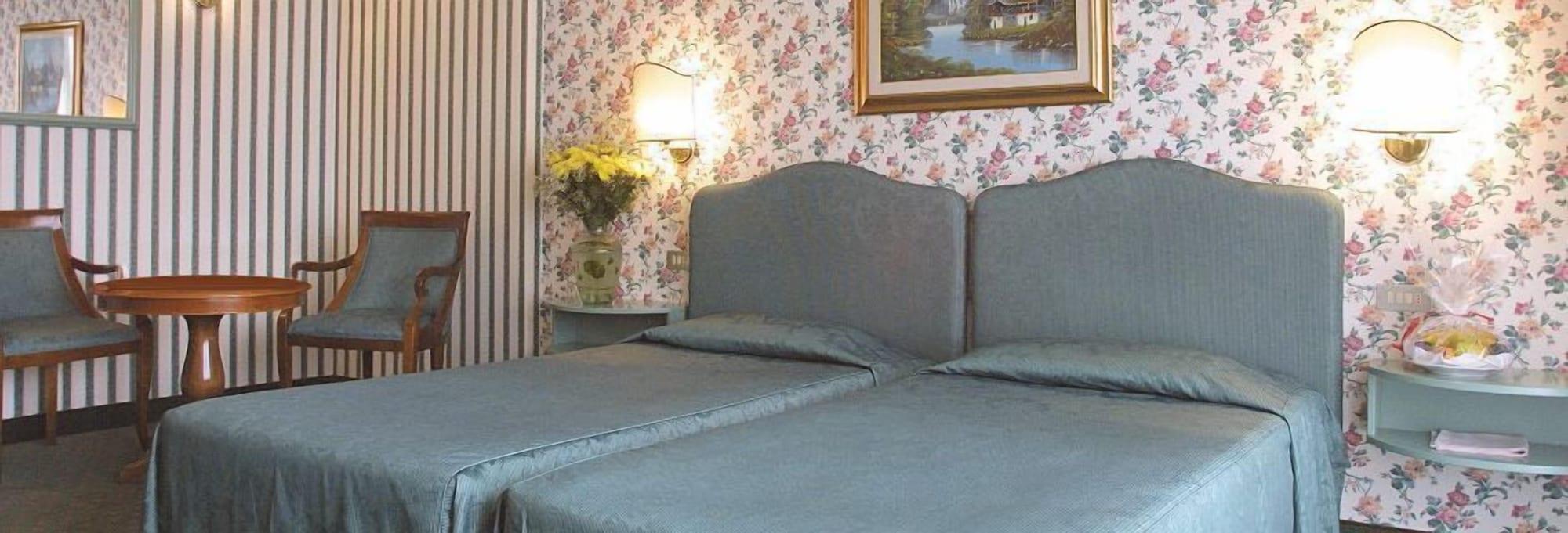 Hotel La Residence & Idrokinesis Abano Terme Bagian luar foto