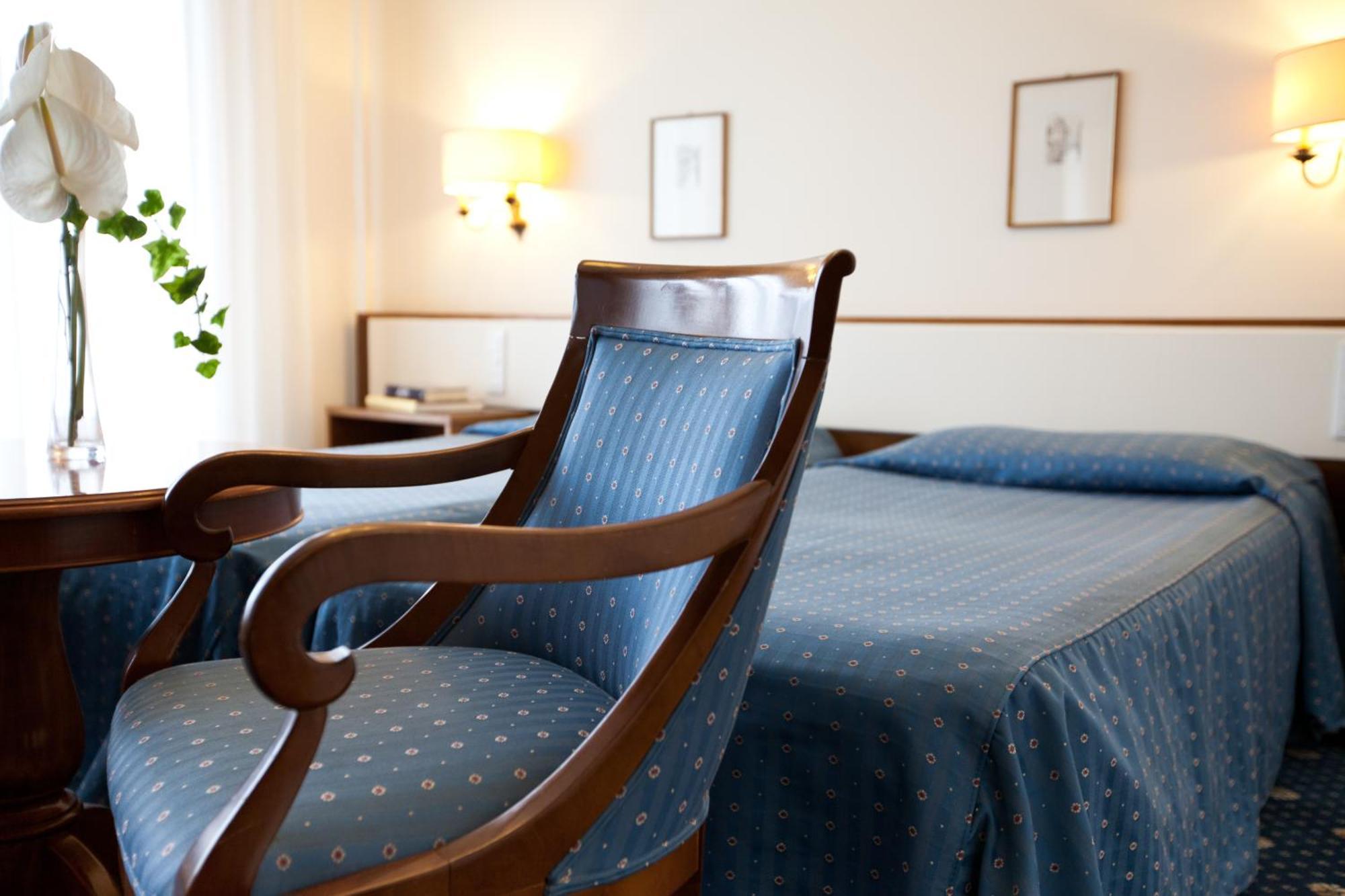 Hotel La Residence & Idrokinesis Abano Terme Bagian luar foto